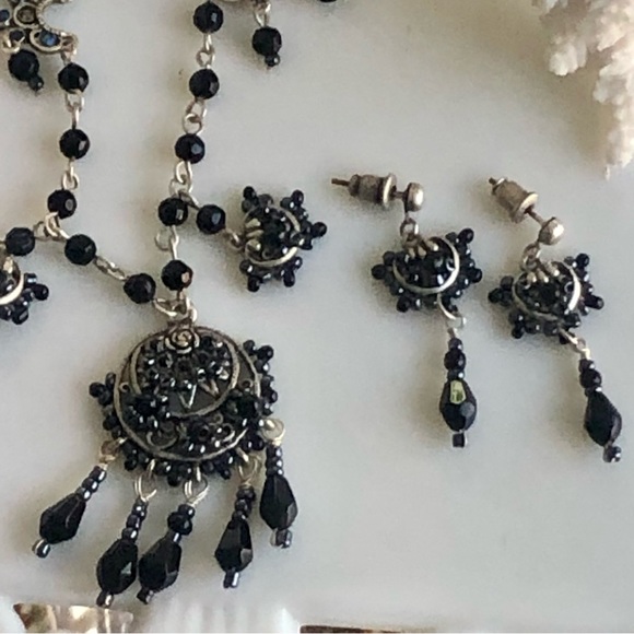 New! Black Beaded Victorian Necklace + Earrings - Picture 1 of 6